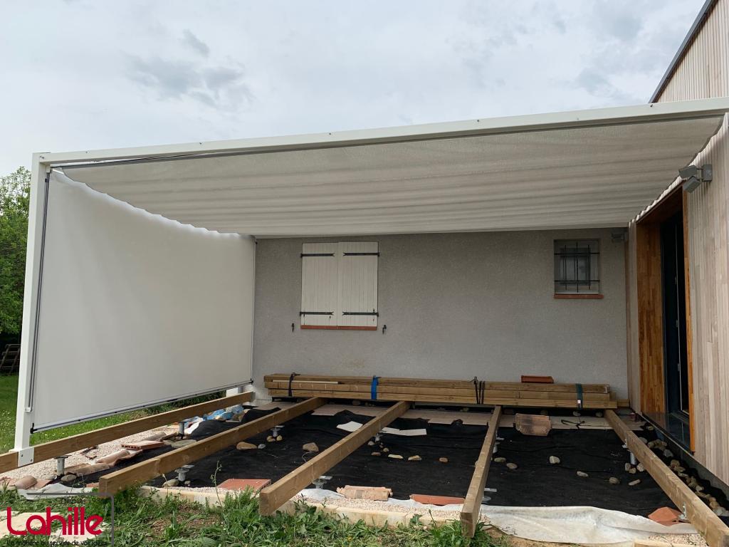 Vélum sur mesure à Toulouse conception et pose Fixe ou rétractable